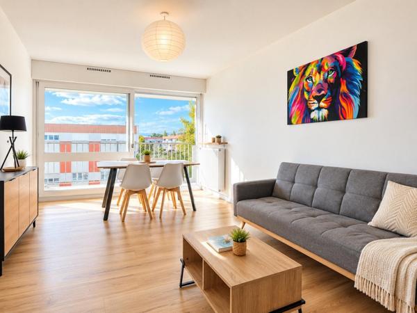 Saint-Herblain – Beau T4 rénové de 85 m² au dernier étage