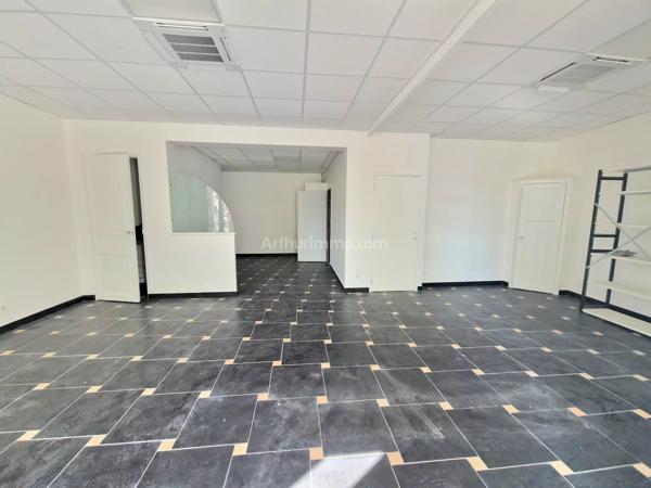 Location Local commercial 1 pièces 59 m2 à Draguignan