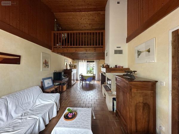 Maison à vendre à Pessac en Gironde (33600), ref : 147/817   
Cap de Bos