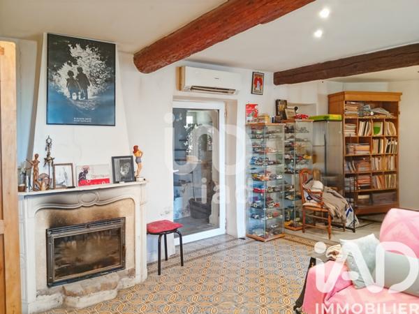 Maison à vendre 4 pièces 130 m² Estézargues