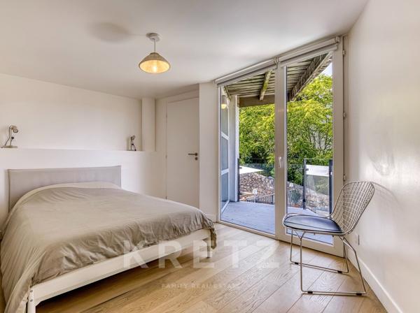 Marseille 7è Roucas Blanc - maison d'architecte avec piscine