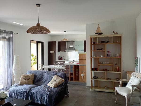 Appartement T3 avec vue mer panoramique – Prestations haut de gamme Propriano (20110)