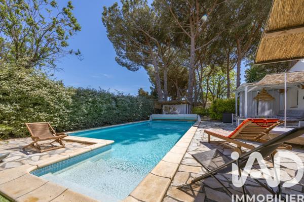 Maison à vendre 5 pièces 202 m² Perpignan