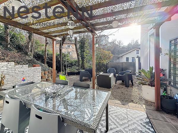 Maison familiale des années 20 - Caluire et Cuire - Calme - Vue - Piscine