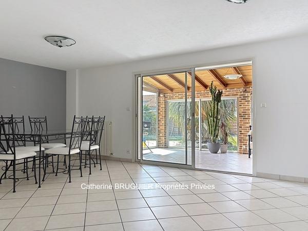 Grande maison familiale 205 m2 - 5 chambres - Secteur recherché aux portes de La Rochelle