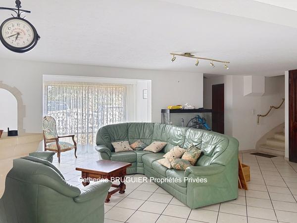 Grande maison familiale 205 m2 - 5 chambres - Secteur recherché aux portes de La Rochelle