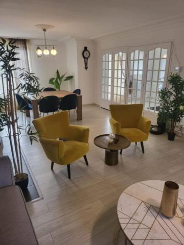 Maison Le Mans 8 pièce(s) 224 m2