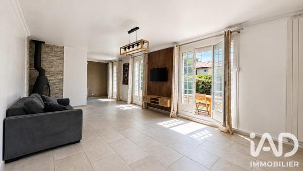 Maison à vendre 6 pièces 161 m² Longjumeau