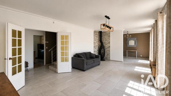 Maison à vendre 6 pièces 161 m² Longjumeau