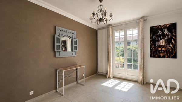 Maison à vendre 6 pièces 161 m² Longjumeau