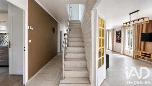 Maison à vendre 6 pièces 161 m² Longjumeau