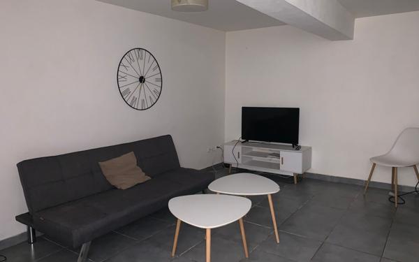 Appartement à louer    2 pièces • 36,10 m2 Nîmes