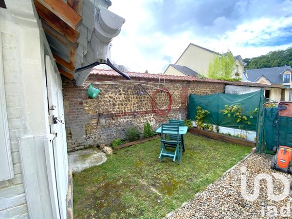 Maison à vendre 5 pièces 71 m² Saint-Léger-du-Bourg-Denis