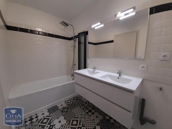 Appartement à louer 3 pièces 94.89m² Saint-Marcellin (38160)