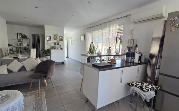 Maison à vendre    4 pièces • 92 m2 Pia