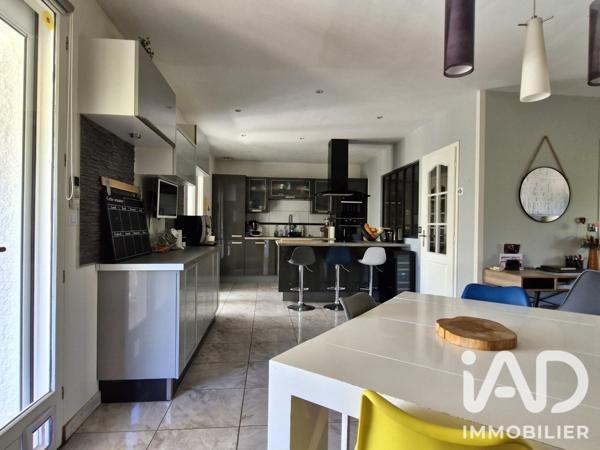 Maison à vendre 8 pièces 192,41 m² Chinon