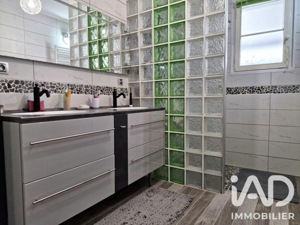 Maison à vendre 8 pièces 192,41 m² Chinon
