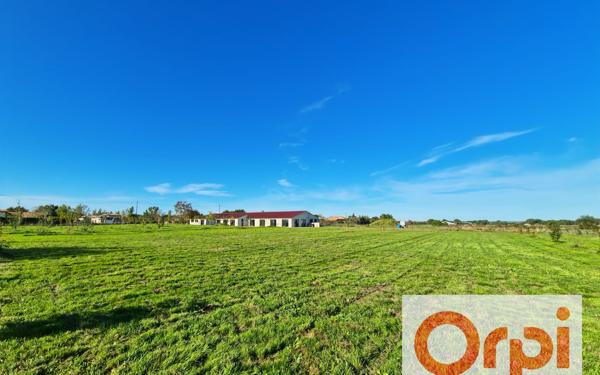 Maison à vendre    6 pièces •  Grenade