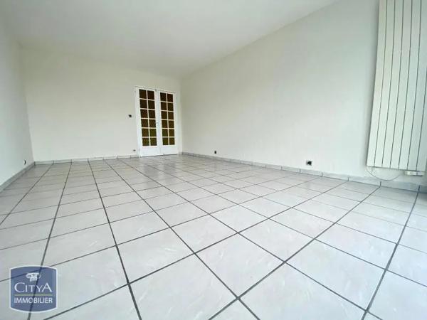 Appartement à louer 3 pièces 69.83m² Puteaux (92800)