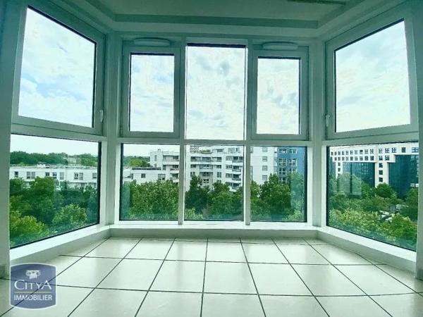 Appartement à louer 3 pièces 69.83m² Puteaux (92800)