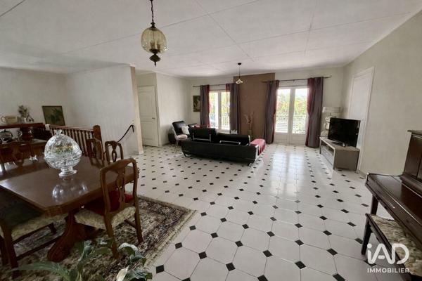 Maison à vendre 5 pièces 190 m² Le Tampon