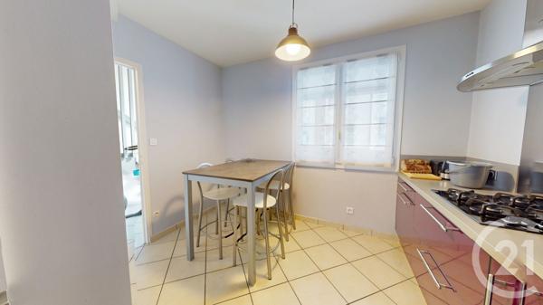 Maison à vendre  5 pièces - 117,52 m2 ONET LE CHATEAU - 12