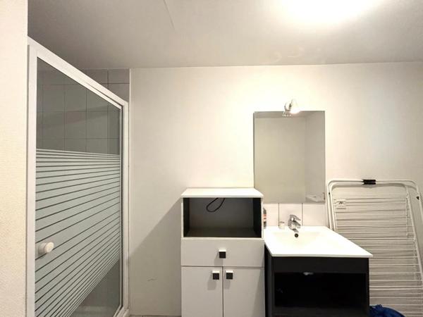 Appartement à louer 4 pièces 75.38m² Sochaux (25600)