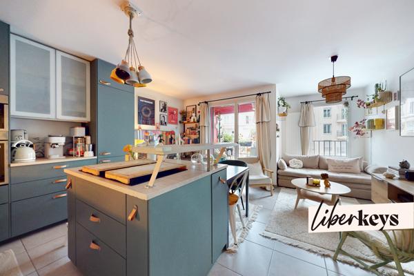 T3 traversant avec balcon et box fermé – Proche Place Saint Louis