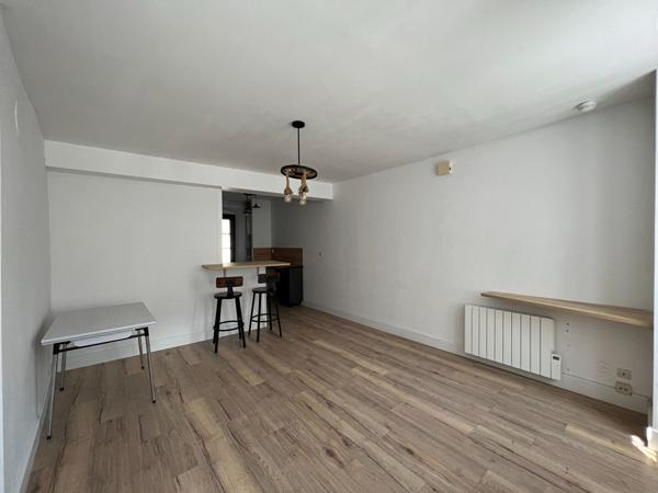 A louer studio proche centre ville à Châteauroux