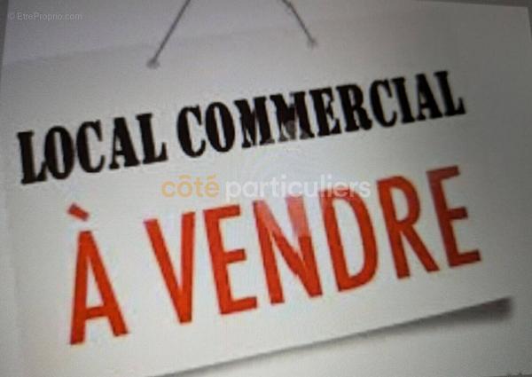 Vente Local commercial59,51 m² - 4 Pièces - LANDERNEAU (29800)