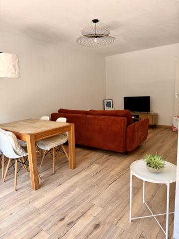 BAIL MEUBLÉ ETUDIANT / T2 de 45 M² + terrasse