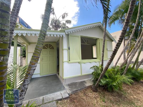 Maison à louer 1 pièce 20.46m²