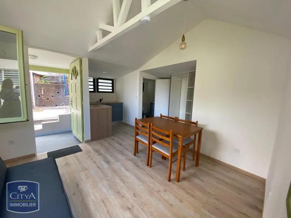 Maison à louer 1 pièce 20.46m²