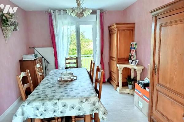 NOYAL-PONTIVY- Maison 