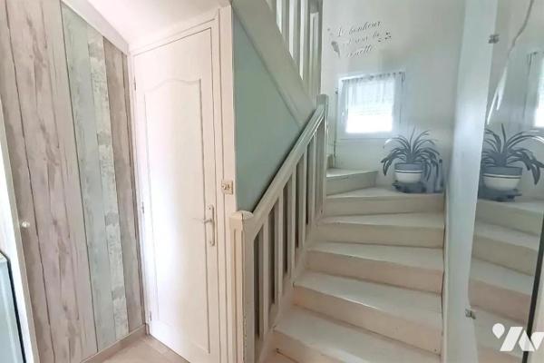 NOYAL-PONTIVY- Maison 