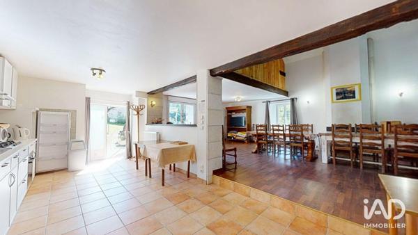 Hôtel-restaurant à vendre 560 m² Sainte-Fortunade