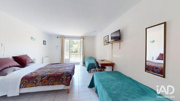 Hôtel-restaurant à vendre 560 m² Sainte-Fortunade