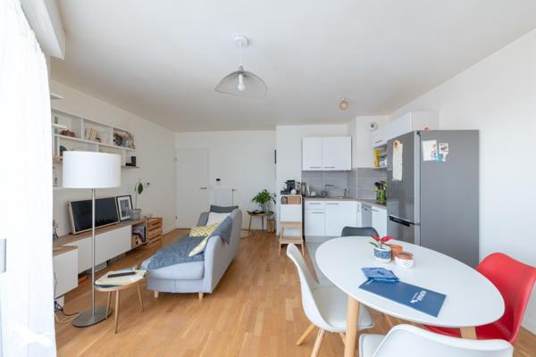 Appartement à vendre |                                       Asnières-sur-Seine |                                        3 pièces  |  59 m²
