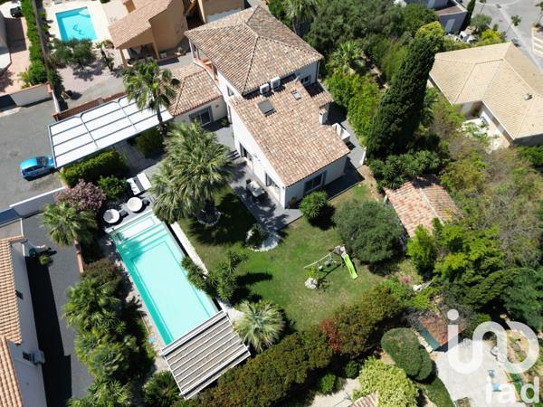 Maison à vendre 6 pièces 241 m² Perpignan