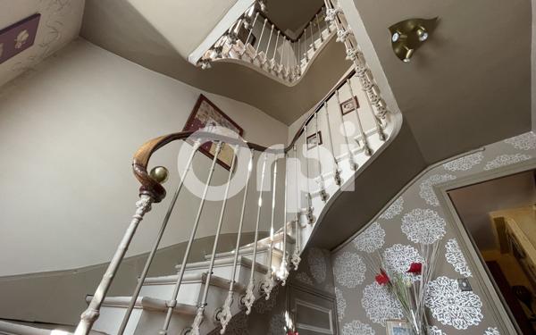 Maison à vendre    7 pièces •  Ézy-sur-Eure