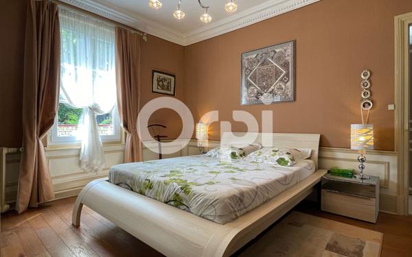 Maison à vendre    7 pièces •  Ézy-sur-Eure