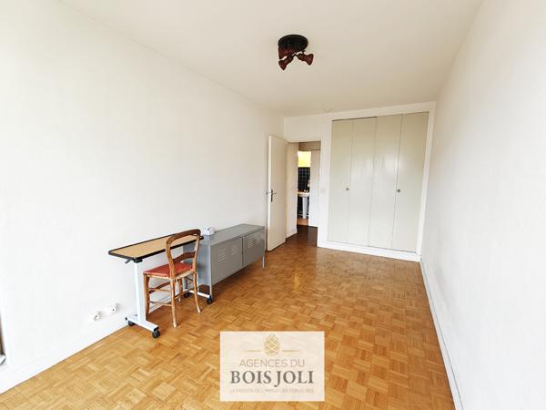 Studio
                                                                                                                                                                                                                                                                                                                        1 pièce(s)                                                                                                                                                                                                          1 chambre(s)                                                                                                                                                                                                          22  m²