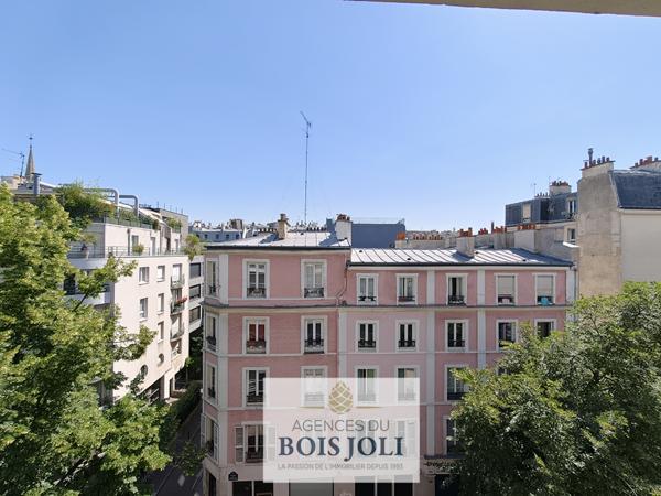 Studio
                                                                                                                                                                                                                                                                                                                        1 pièce(s)                                                                                                                                                                                                          1 chambre(s)                                                                                                                                                                                                          22  m²