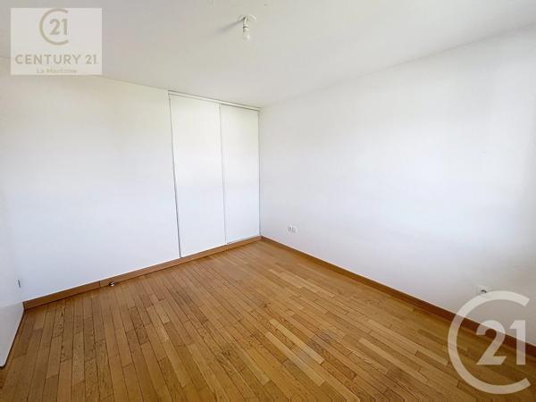 Appartement F4 à vendre  5 pièces - 90,14 m 2   MANTES LA JOLIE  - 78