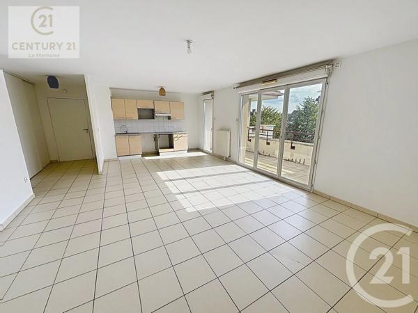 Appartement F4 à vendre  5 pièces - 90,14 m 2   MANTES LA JOLIE  - 78