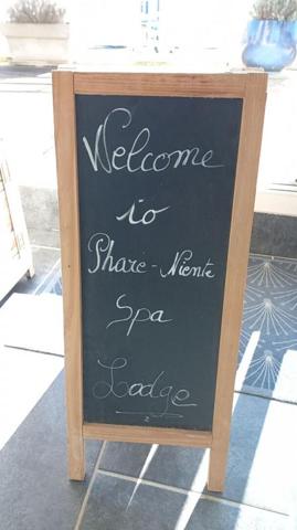 PENMARCH - MURS COMMERCIAUX avec LOGEMENT