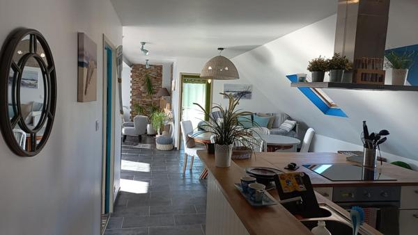 PENMARCH - MURS COMMERCIAUX avec LOGEMENT