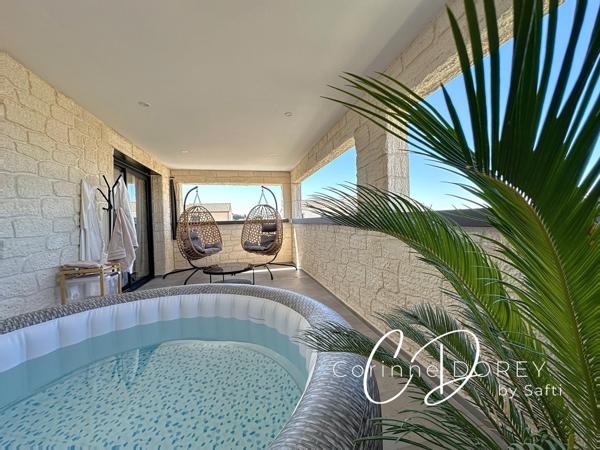 Villa contemporaine 4 Chambres, espace détente, garage et Piscine