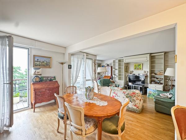Appartement familial - 4 pièces 112 M² avec balcons PARIS 12