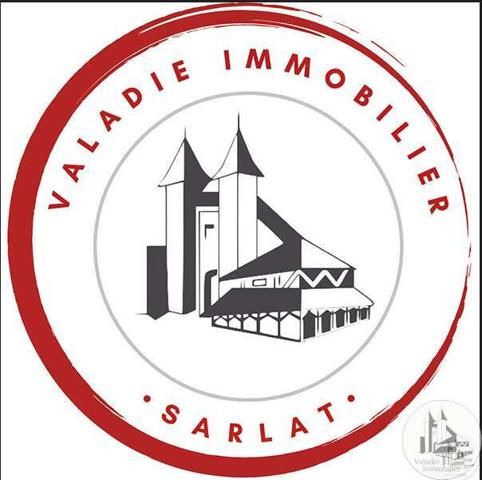 Sarlat , immeuble de 3 Apparts et Local commercial